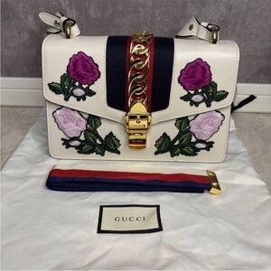 Gucci White Floral Embroidered Women's Bag